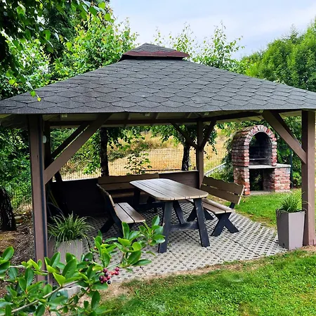 W Beskidach Gerendaház *